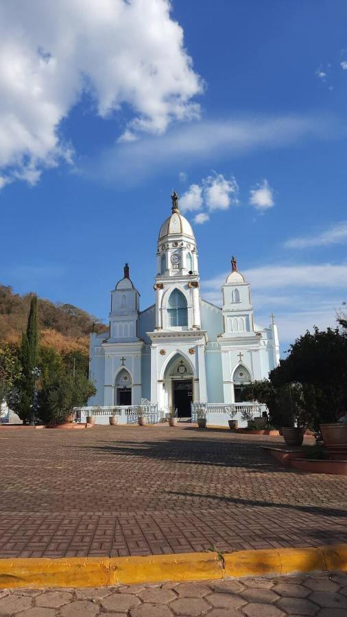 Casa Do Descanso Em Сан-Бенту-ду-Сапукаи Экстерьер фото